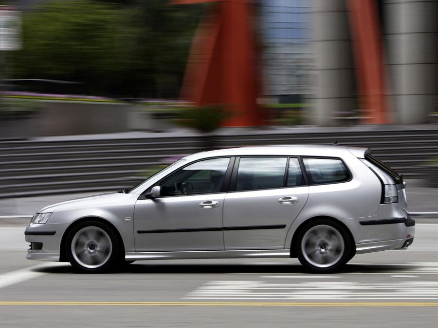  Saab 9-3 Aero SportCombi 2006 года  (фото 2 из 16)